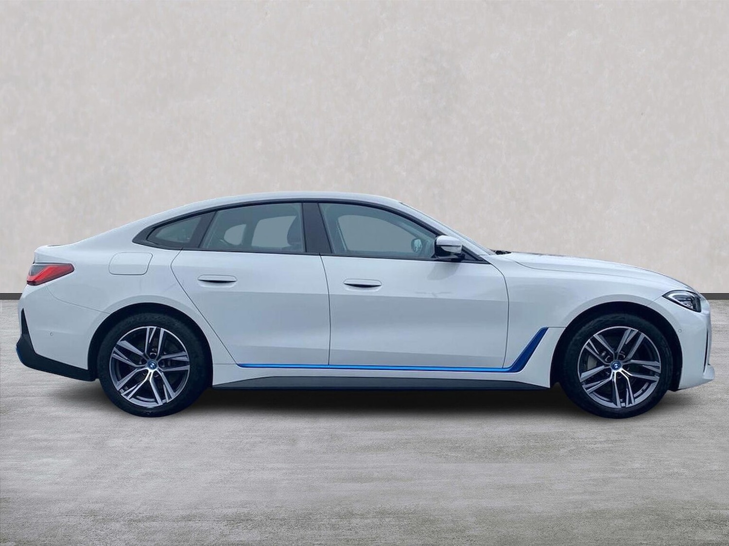 Used BMW i4 2022 for sale - 77073175: Photo 19