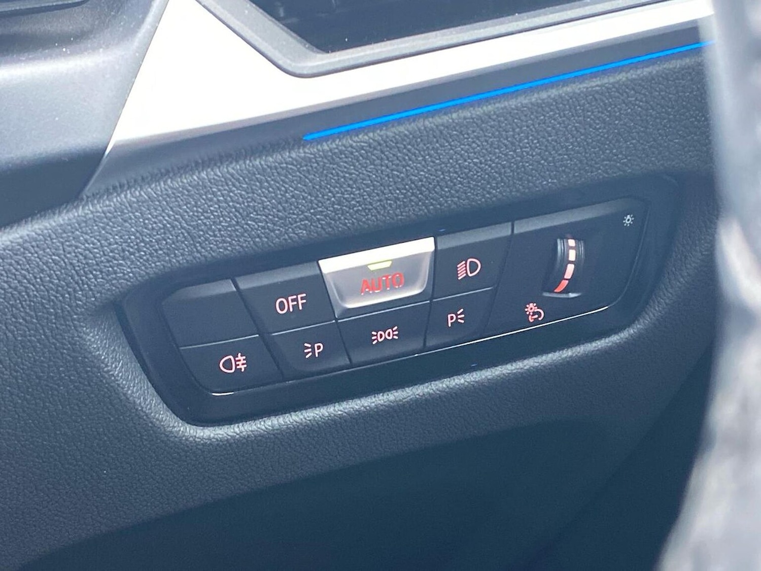 Used BMW i4 2022 for sale - 77073175: Photo 22