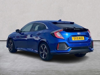 Used Honda Civic 2019 for sale - 75436824: Photo