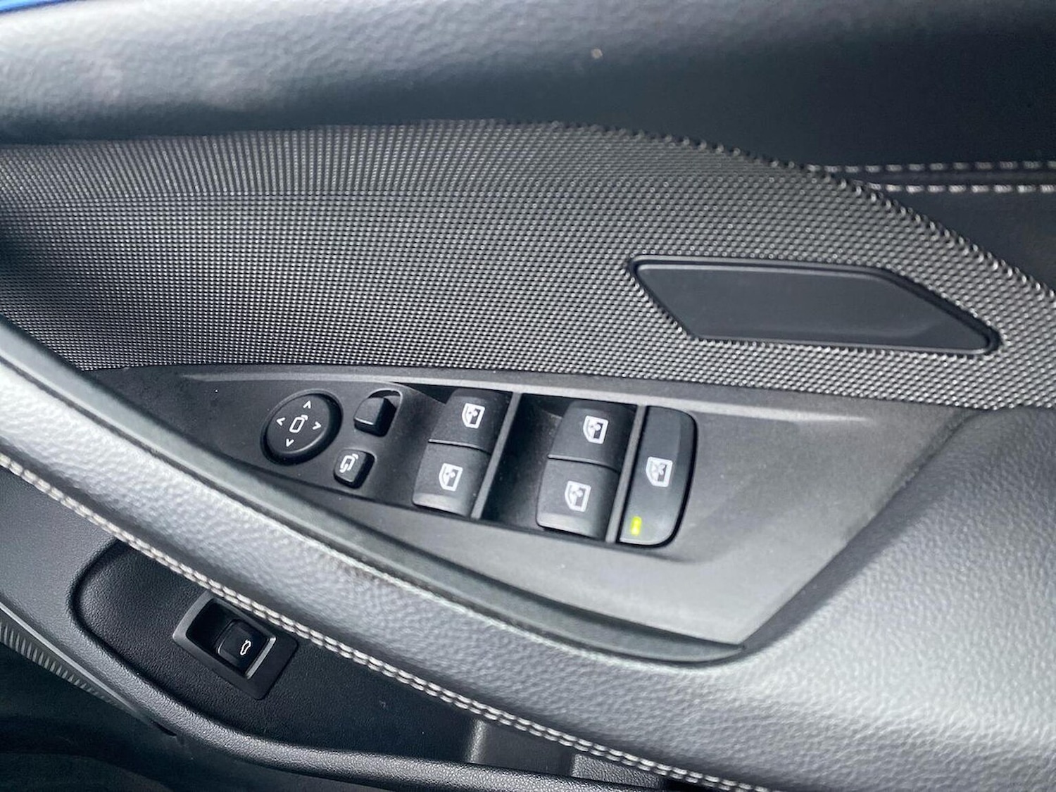 Used BMW i4 2022 for sale - 77528866: Photo 21