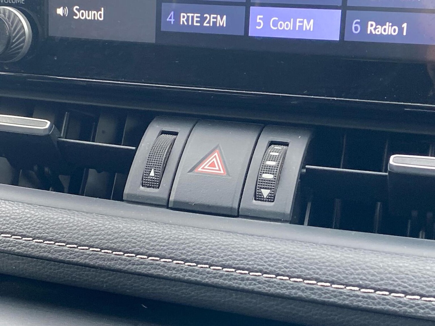 Used Toyota RAV4 2022 for sale - 76436535: Photo 22