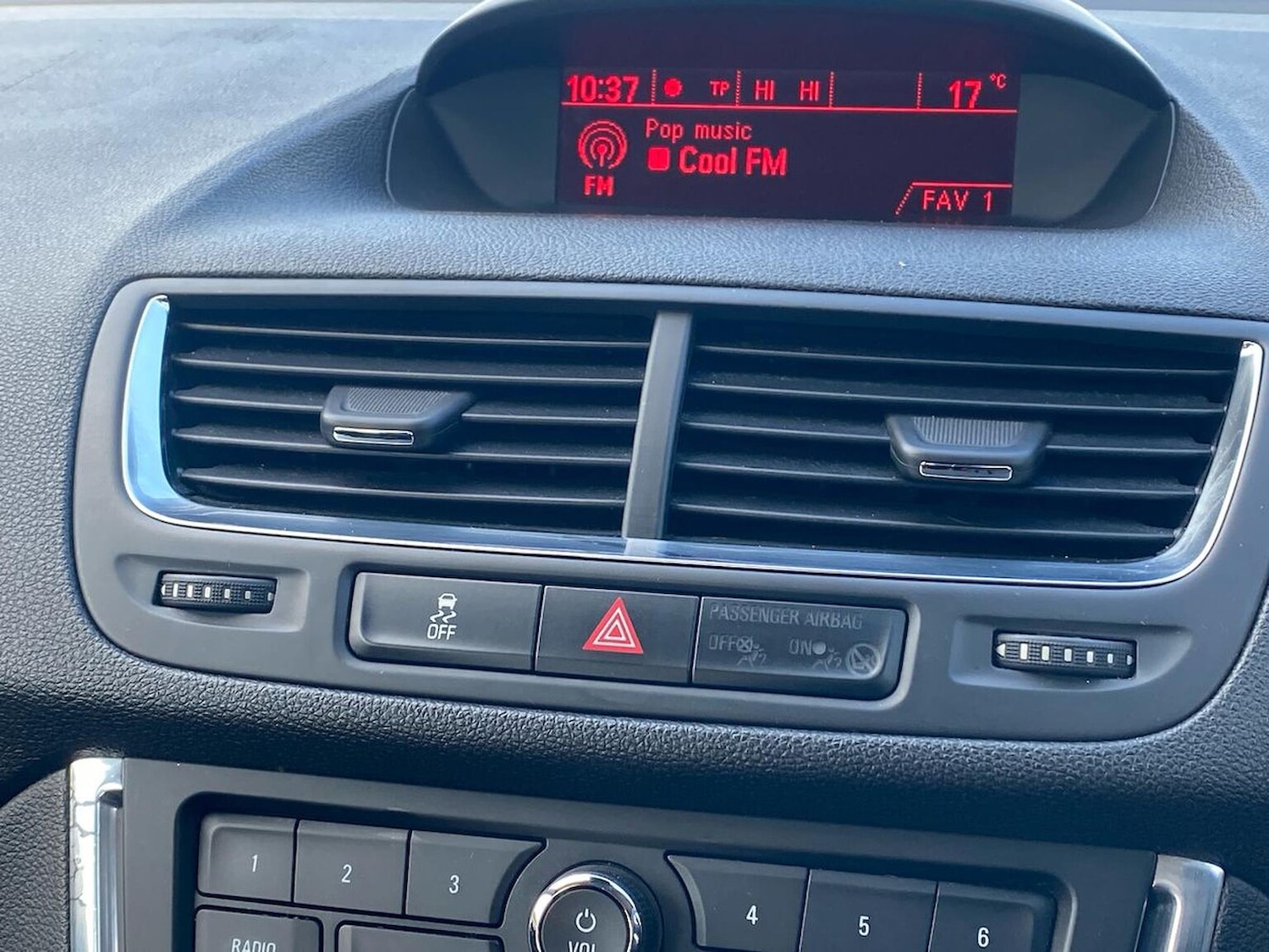 Used Vauxhall Mokka 2014 for sale - 77985076: Photo 22