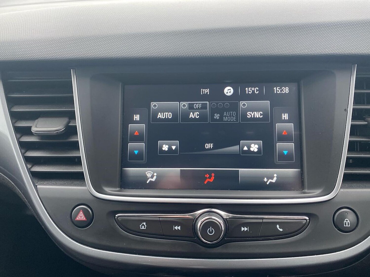 Used Vauxhall Crossland X 2020 for sale - 76040700: Photo 24