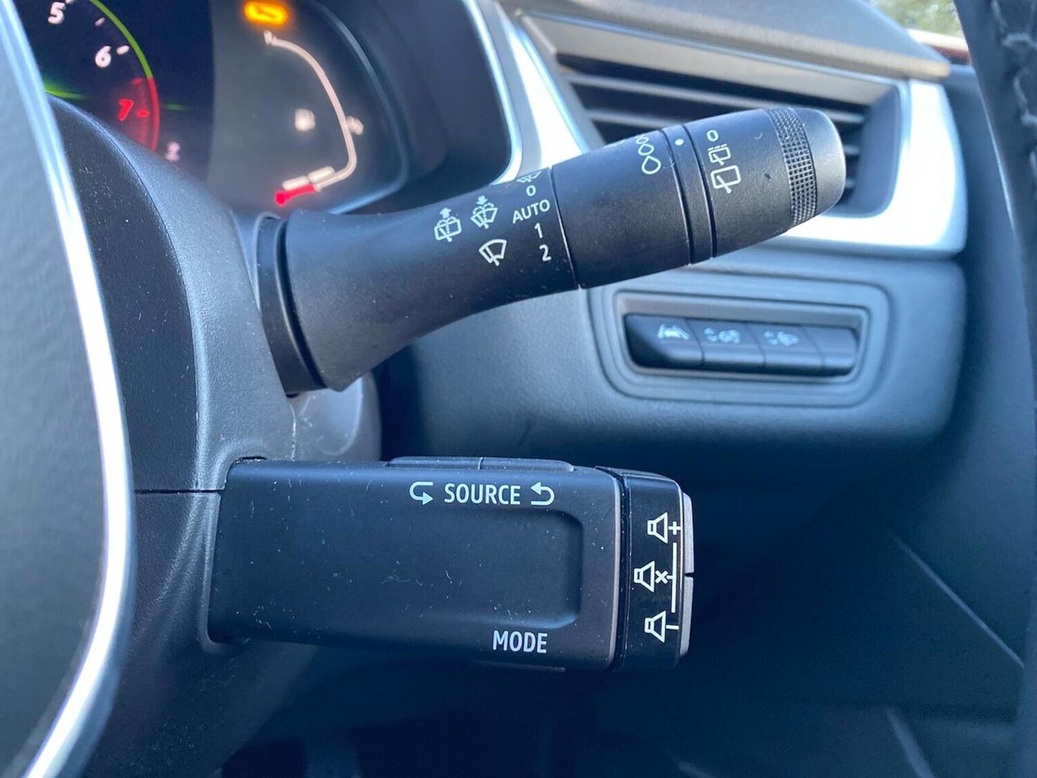 Used Renault Captur 2022 for sale - 77603699: Photo 28