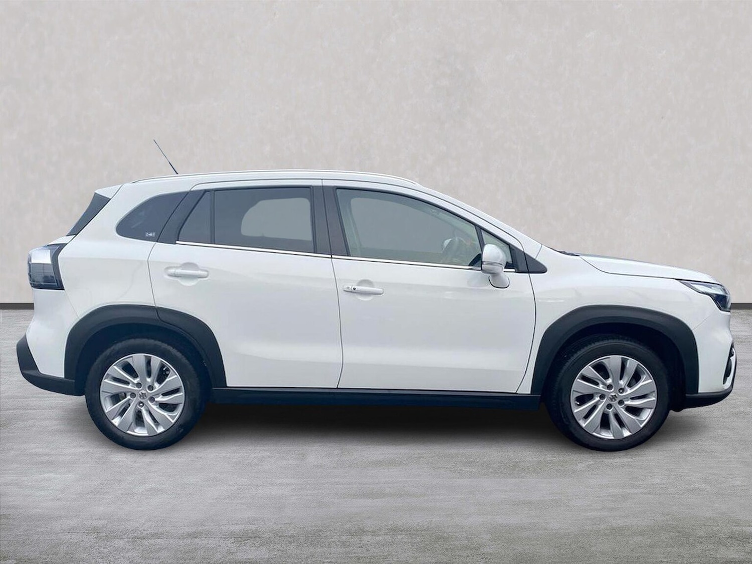 Used Suzuki SX4 S-Cross 2023 for sale - 77528884: Photo 3