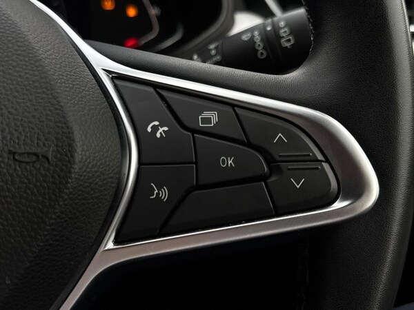 Used Renault Clio 2022 for sale - 75535829: Photo 26