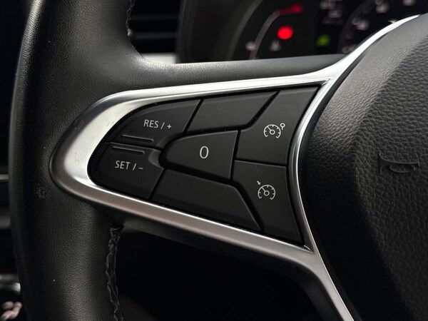 Used Renault Clio 2022 for sale - 75535829: Photo 27