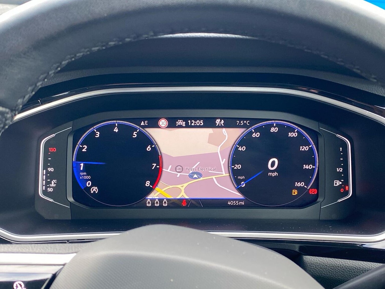 Used Volkswagen T-Roc 2022 for sale - 77676338: Photo 10