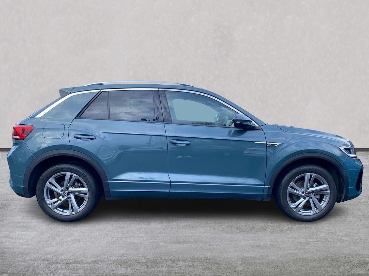 Used Volkswagen T-Roc 2022 for sale - 77676338: Photo 3
