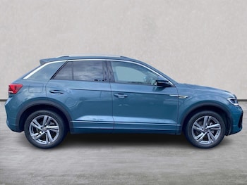 Used Volkswagen T-Roc 2022 for sale - 77676338: Photo