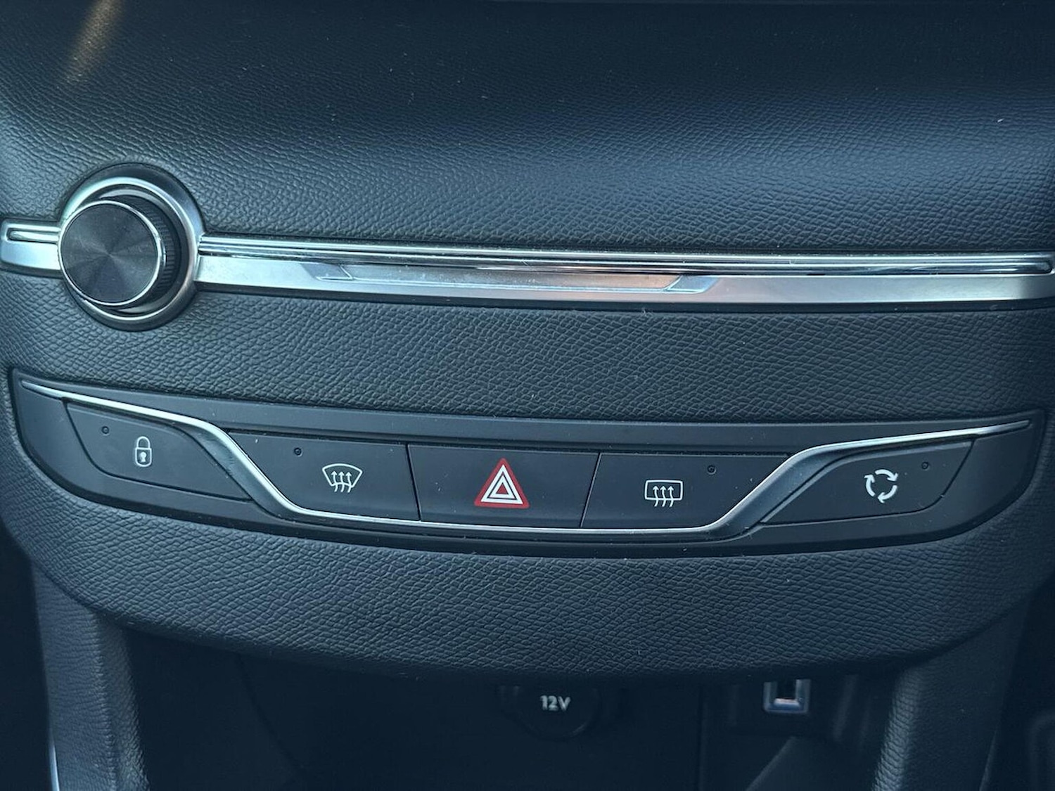 Used Peugeot 308 2018 for sale - 76637776: Photo 12