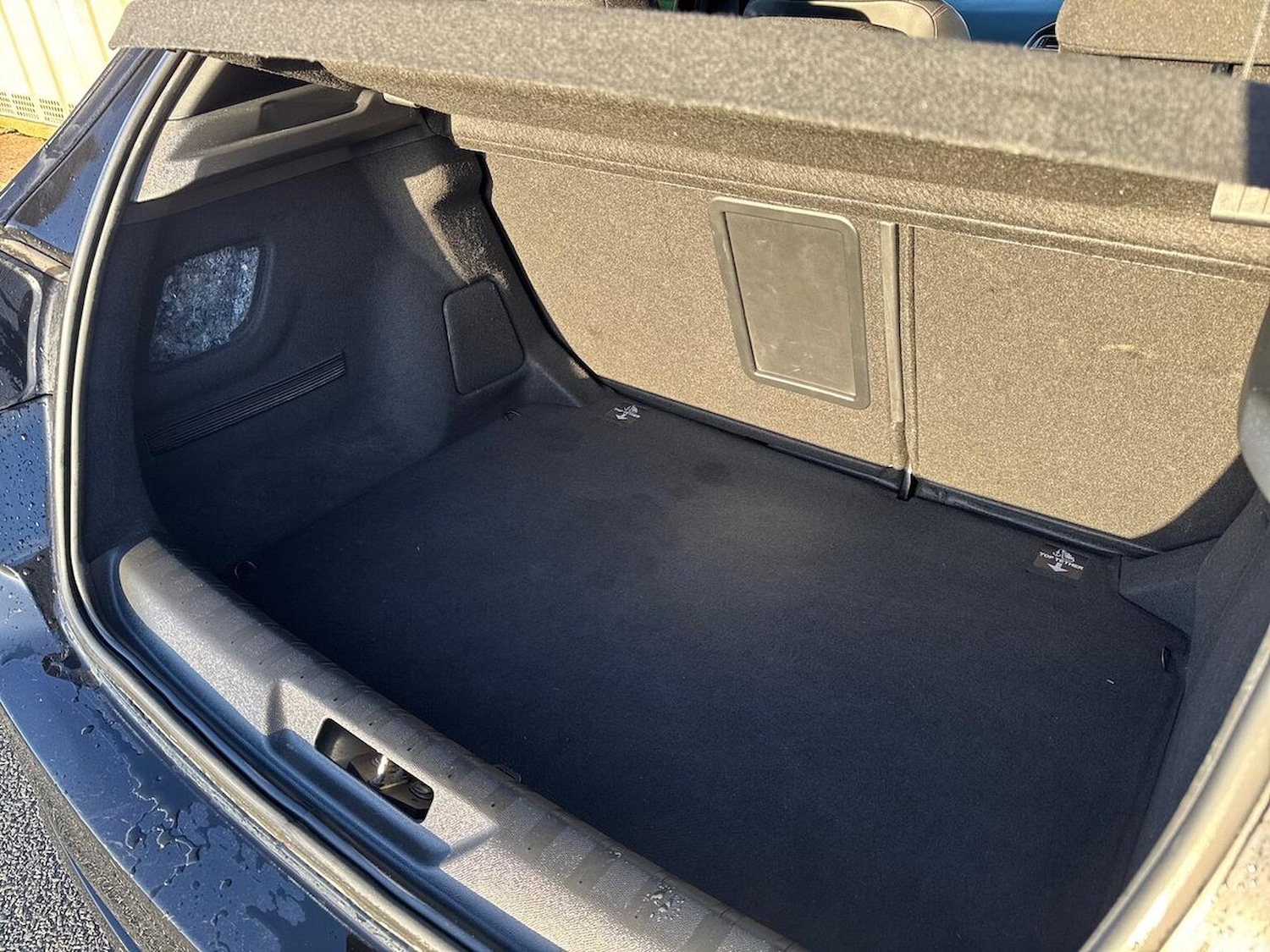 Used Peugeot 308 2018 for sale - 76637776: Photo 17