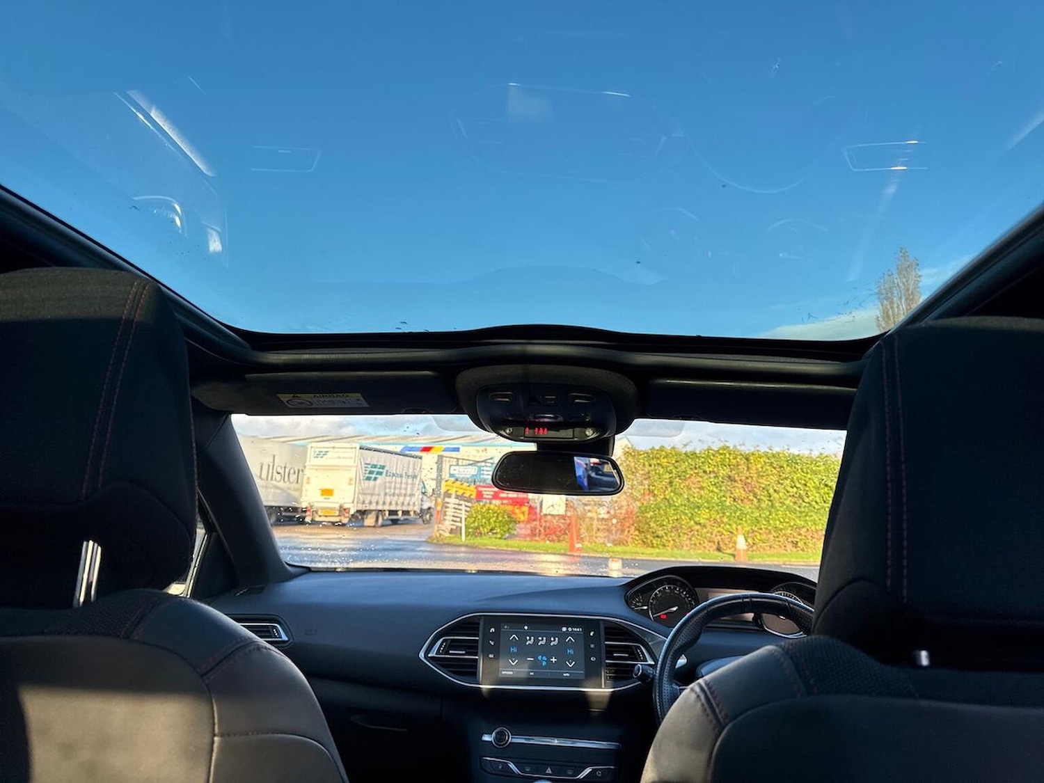 Used Peugeot 308 2018 for sale - 76637776: Photo 30