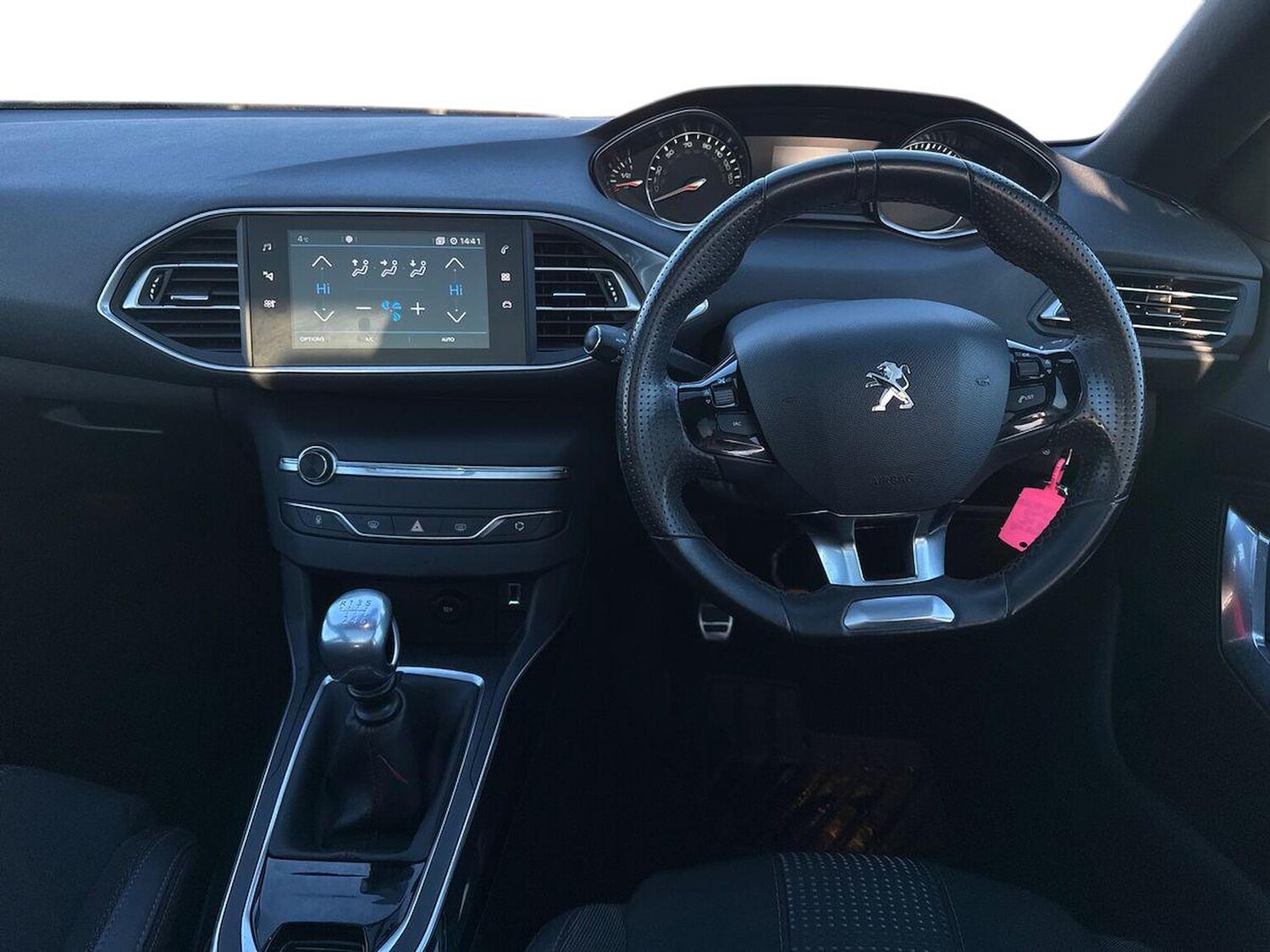 Used Peugeot 308 2018 for sale - 76637776: Photo 9