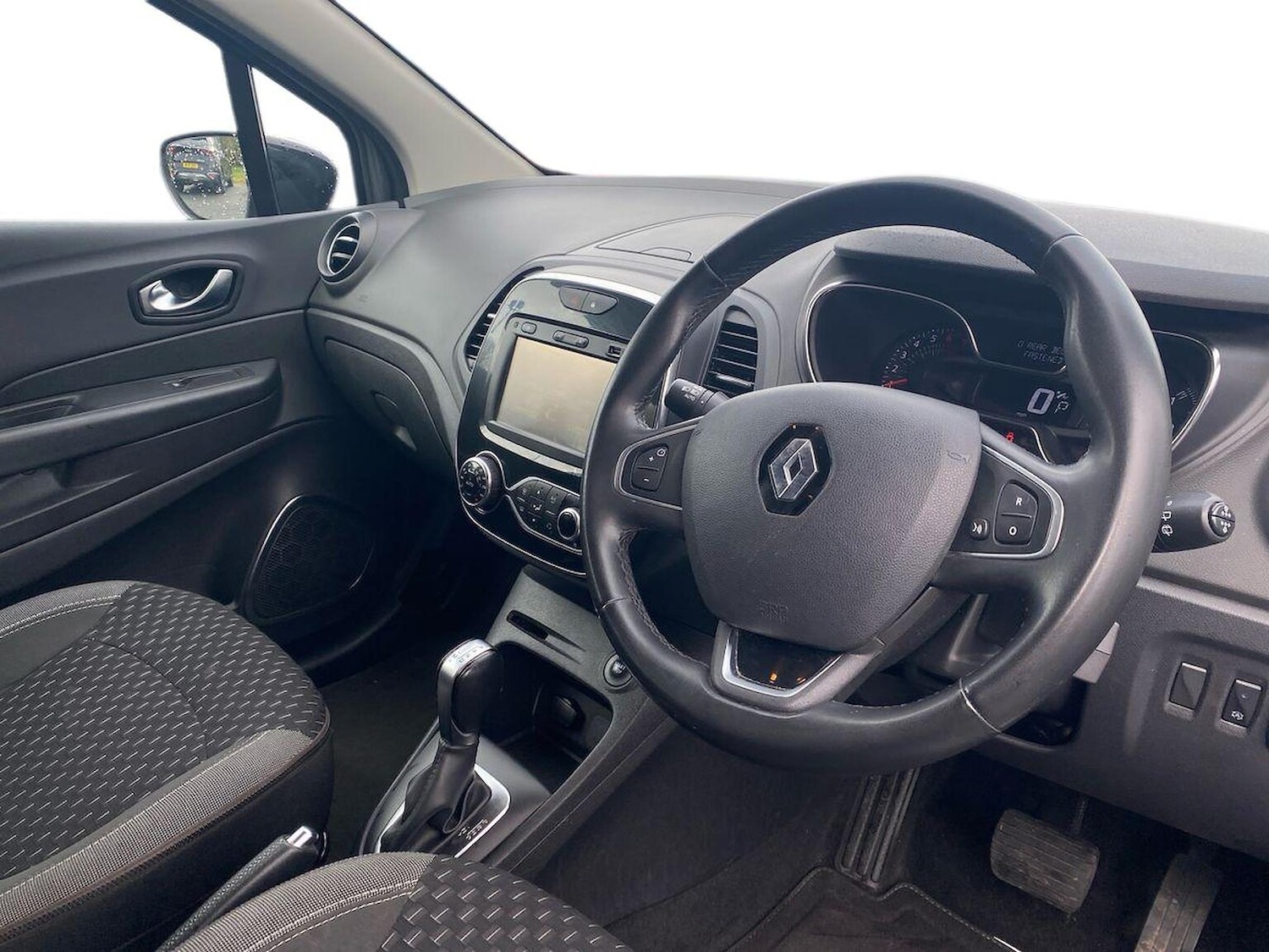 Used Renault Captur 2017 for sale - 78193635: Photo 17