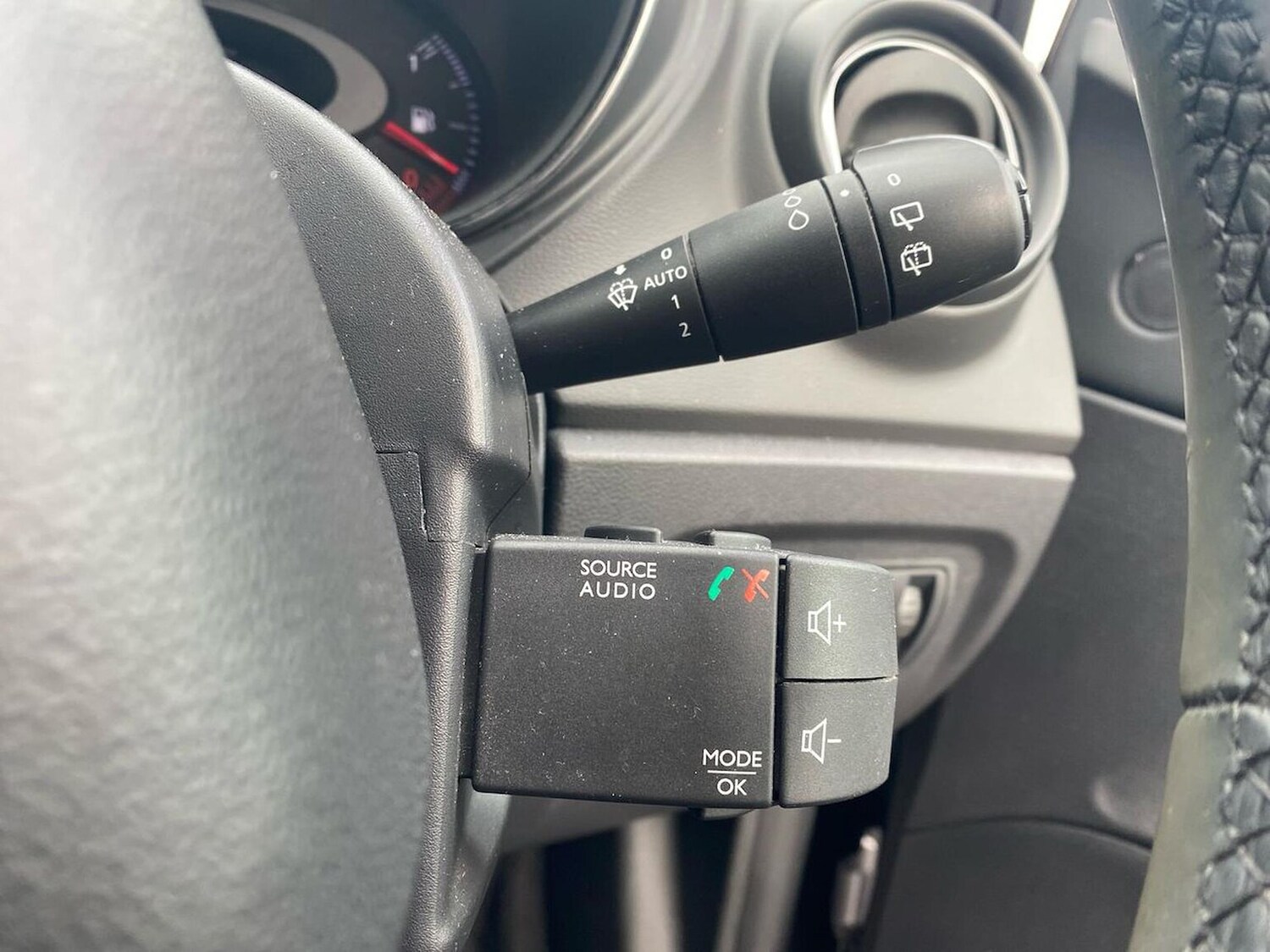 Used Renault Captur 2017 for sale - 78193635: Photo 30