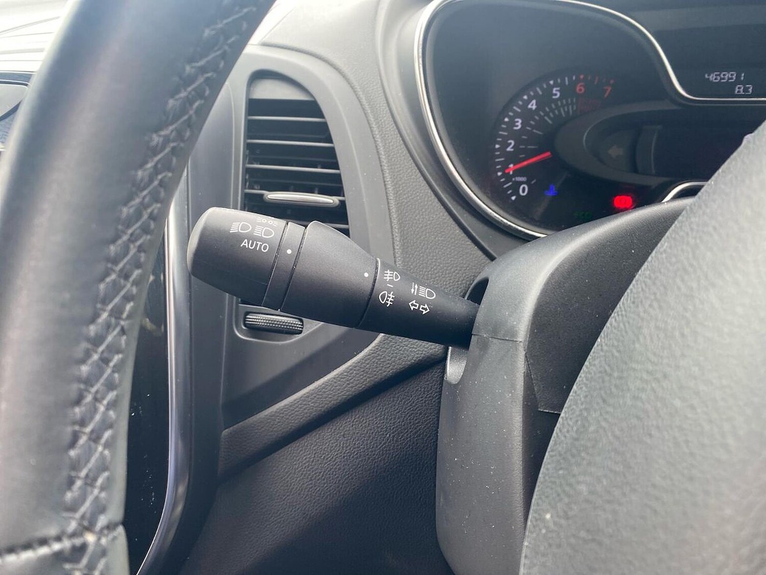 Used Renault Captur 2017 for sale - 78193635: Photo 31