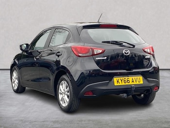 Used Mazda Mazda2 2016 for sale - 78283062: Photo