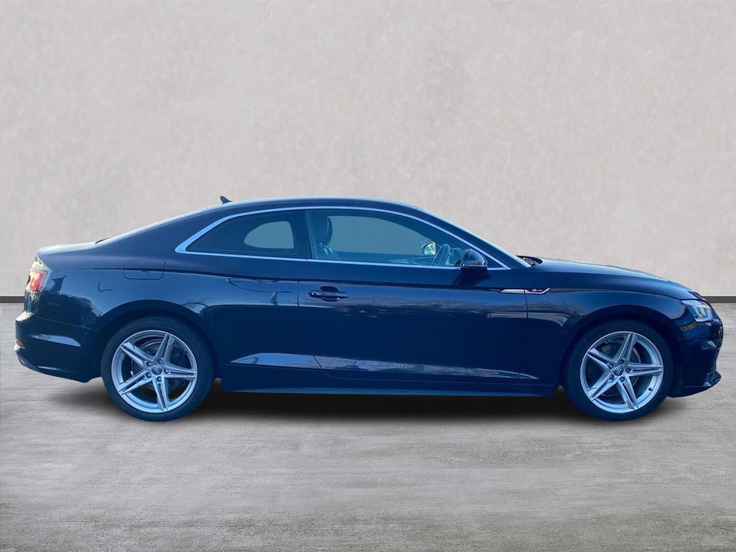 Used Audi A5 2018 for sale - 77802160: Photo 3