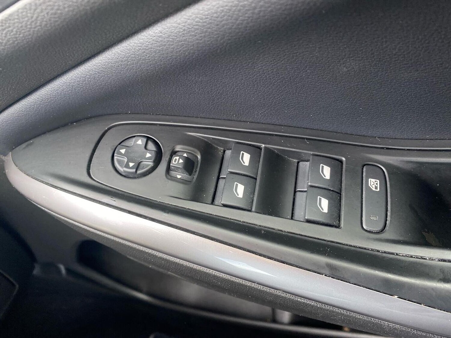 Used Vauxhall Grandland 2022 for sale - 78198119: Photo 23