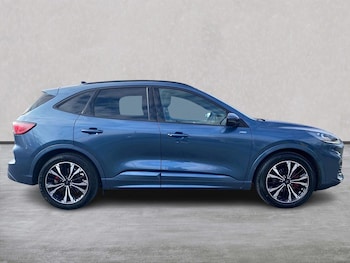 Used Ford Kuga 2023 for sale - 78354845: Photo