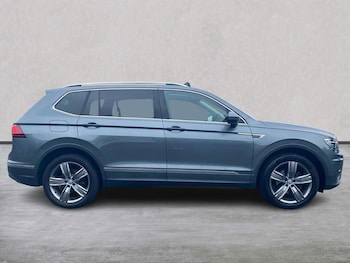 Used Volkswagen Tiguan Allspace 2020 for sale - 79451111: Photo