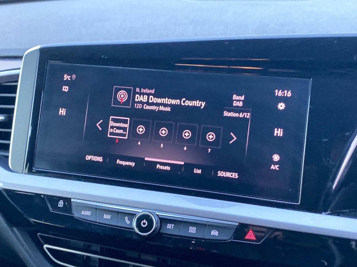 Used Vauxhall Grandland 2022 for sale - 77916101: Photo 11