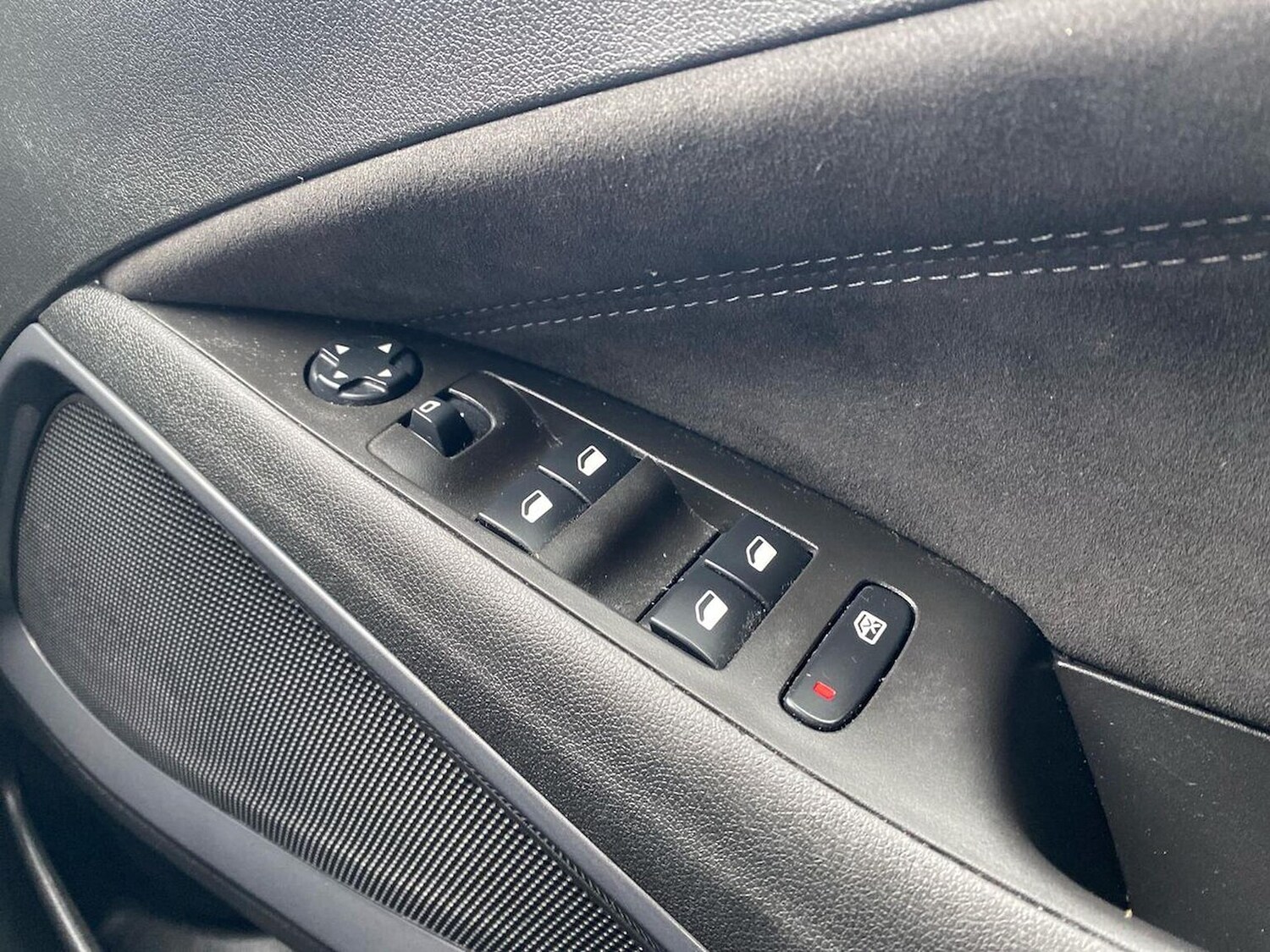 Used Vauxhall Crossland 2022 for sale - 78193569: Photo 23