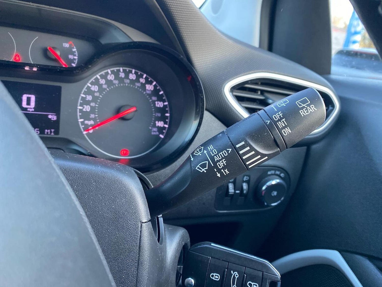 Used Vauxhall Crossland 2021 for sale - 76904980: Photo 28