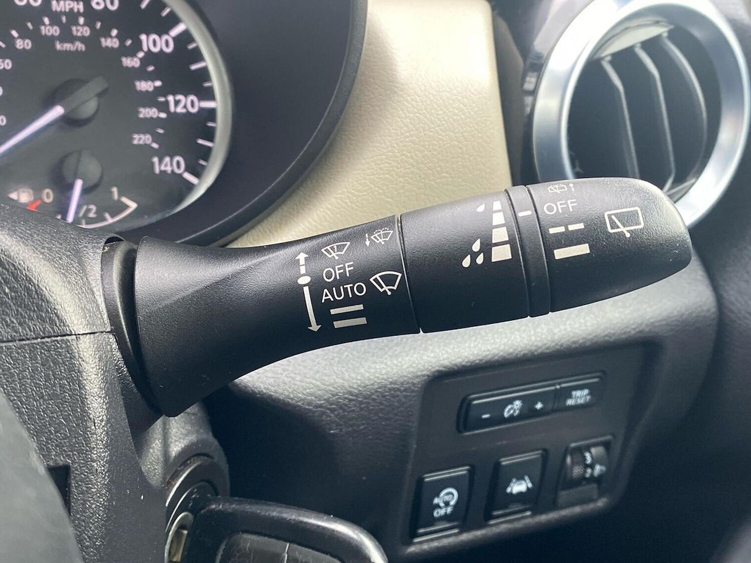 Used Nissan Micra 2022 for sale - 77567725: Photo 28