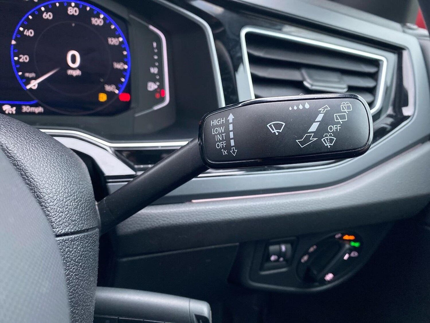 Used Volkswagen Polo 2022 for sale - 77488171: Photo 28