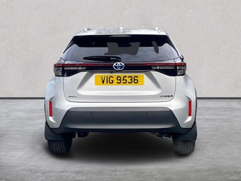 Used Toyota Yaris Cross 2022 for sale - 76292983: Photo