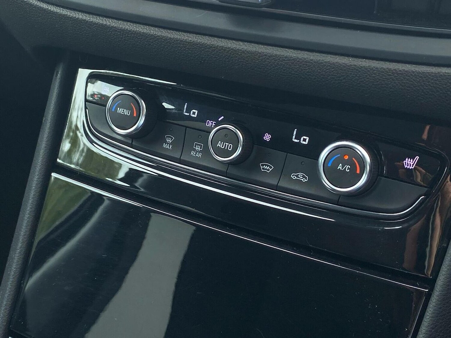 Used Vauxhall Grandland 2024 for sale - 75956832: Photo 12