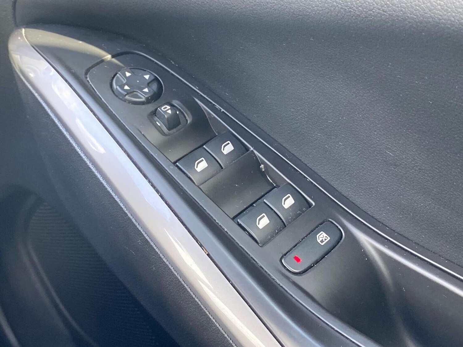 Used Vauxhall Grandland 2024 for sale - 75956832: Photo 21