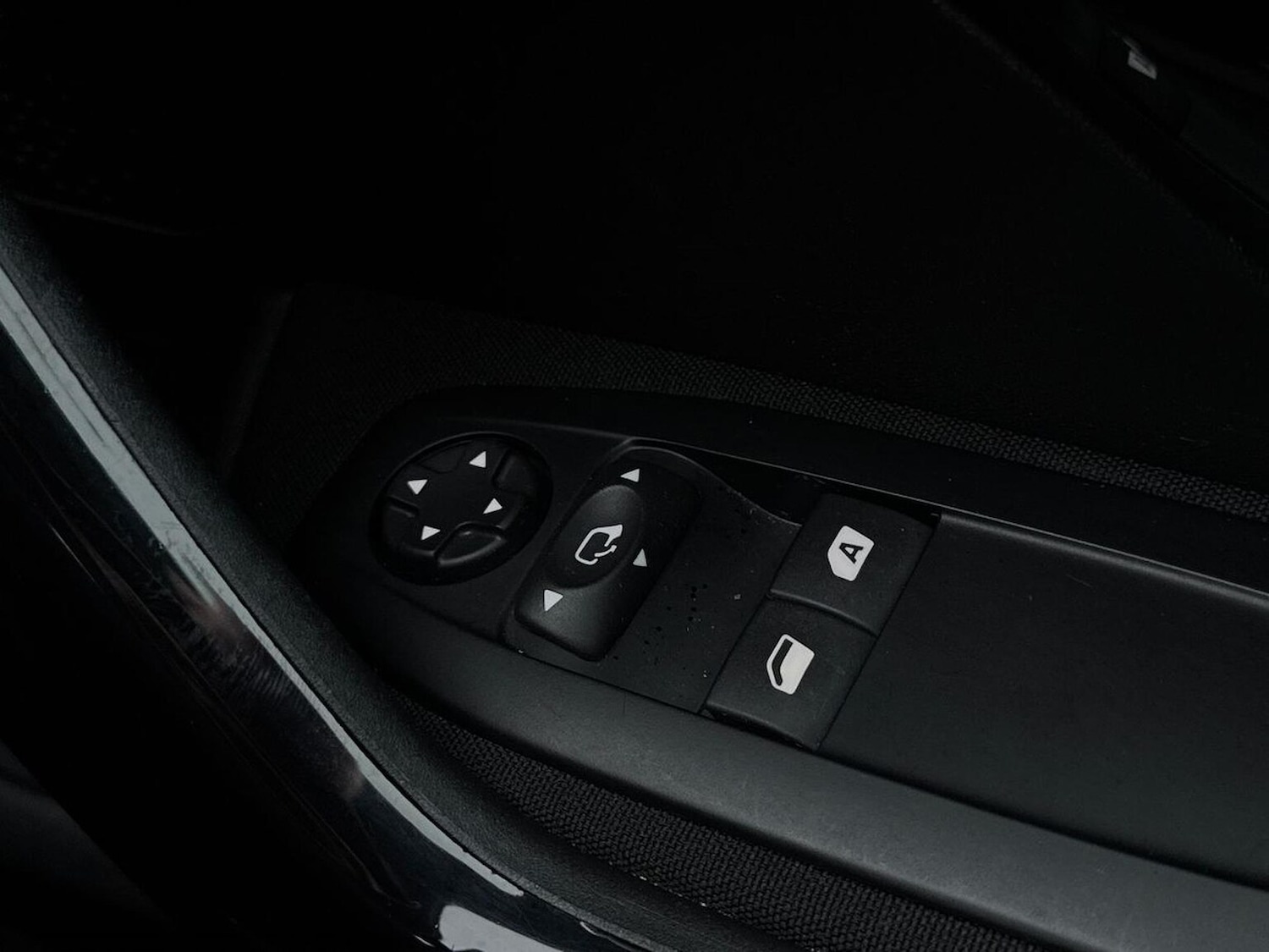 Used Peugeot 208 2019 for sale - 77056779: Photo 21