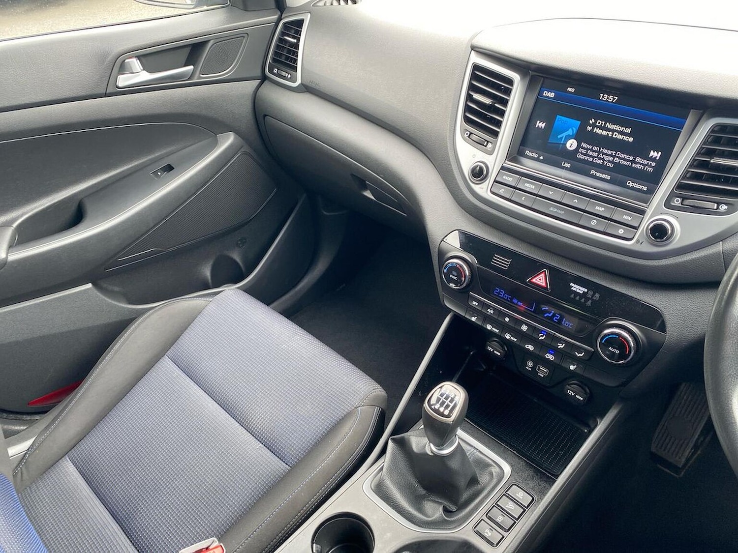 Used Hyundai TUCSON 2017 for sale - 78202126: Photo 15