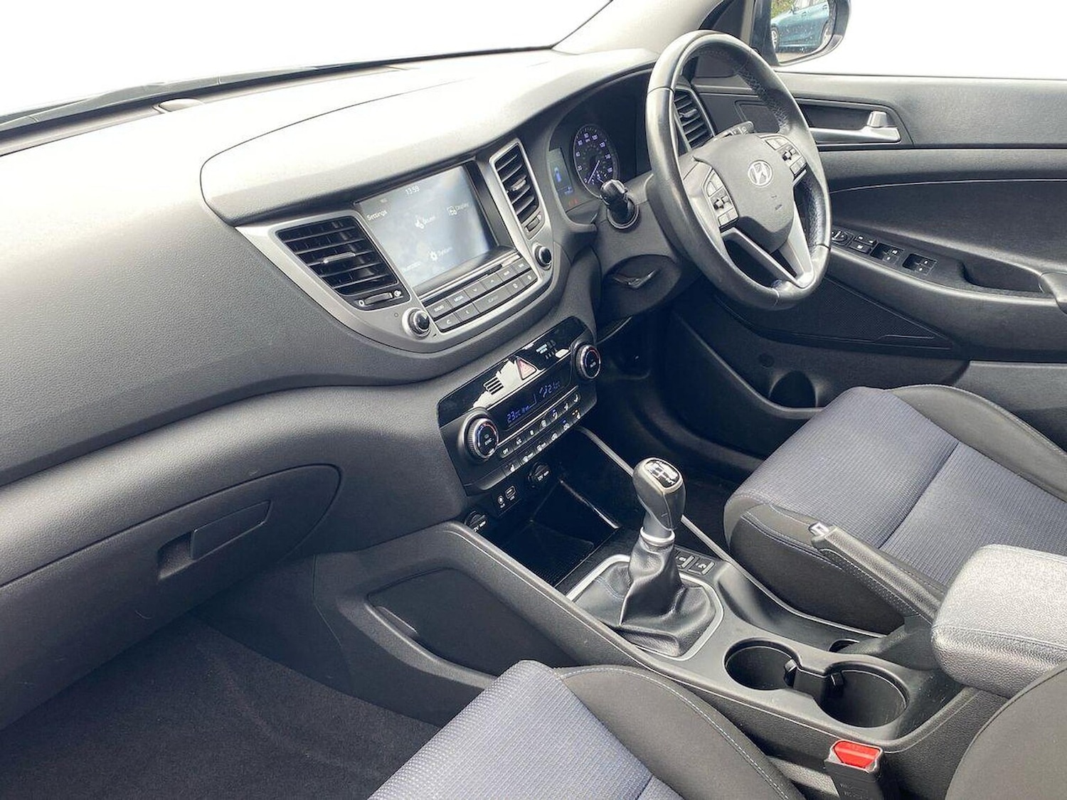 Used Hyundai TUCSON 2017 for sale - 78202126: Photo 9