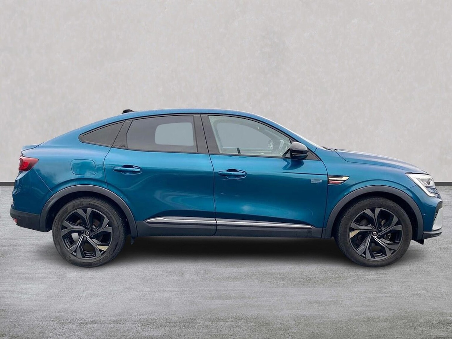 Used Renault Arkana 2023 for sale - 77973926: Photo 3