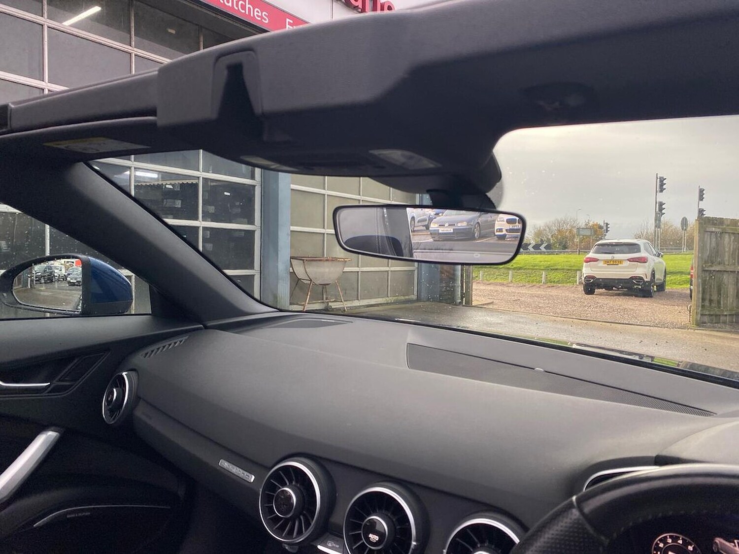 Used Audi TT 2017 for sale - 76570976: Photo 14