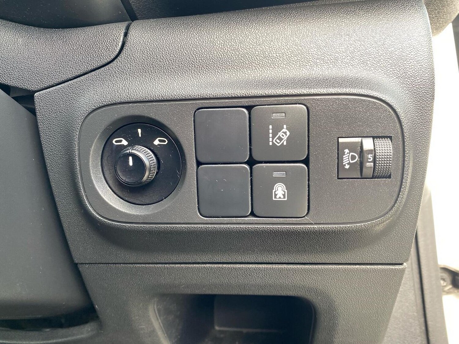 Used Citroen C3 2017 for sale - 78193704: Photo 23