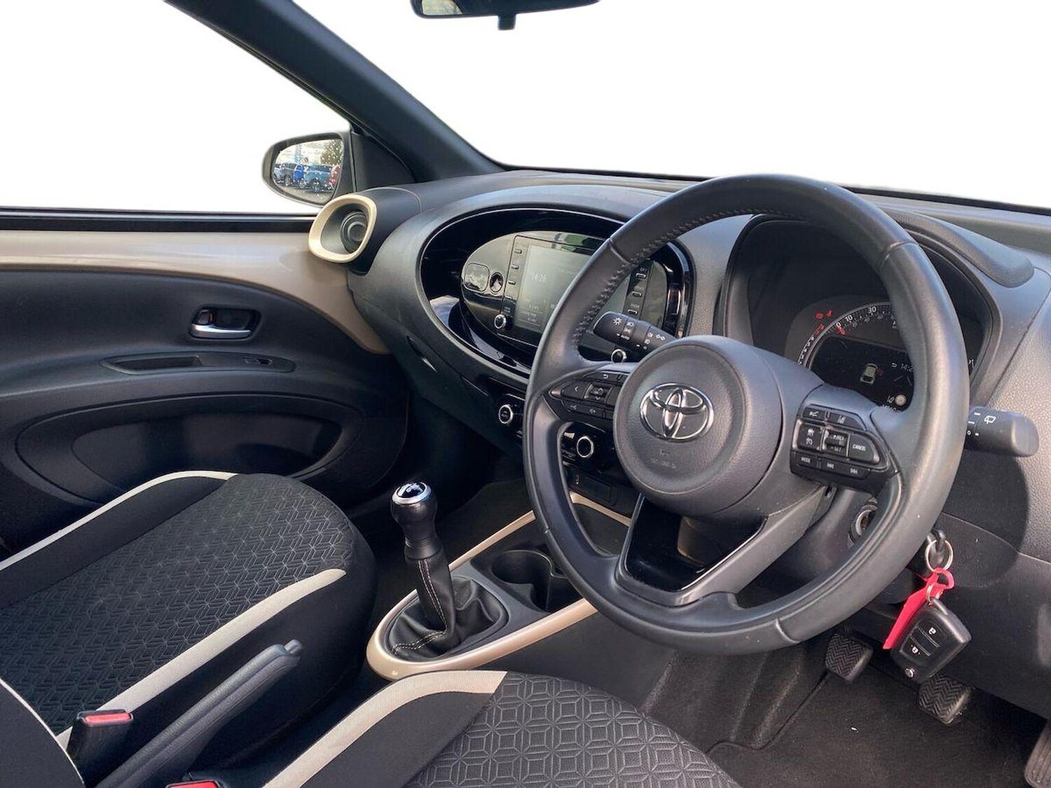 Used Toyota Aygo X 2023 for sale - 78193658: Photo 17