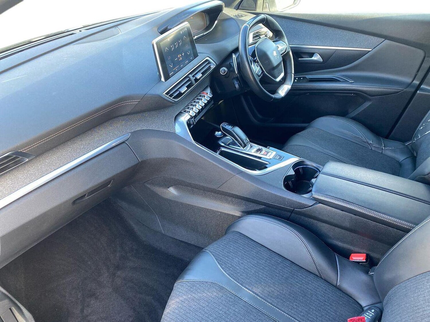 Used Peugeot 5008 2020 for sale - 78193641: Photo 9