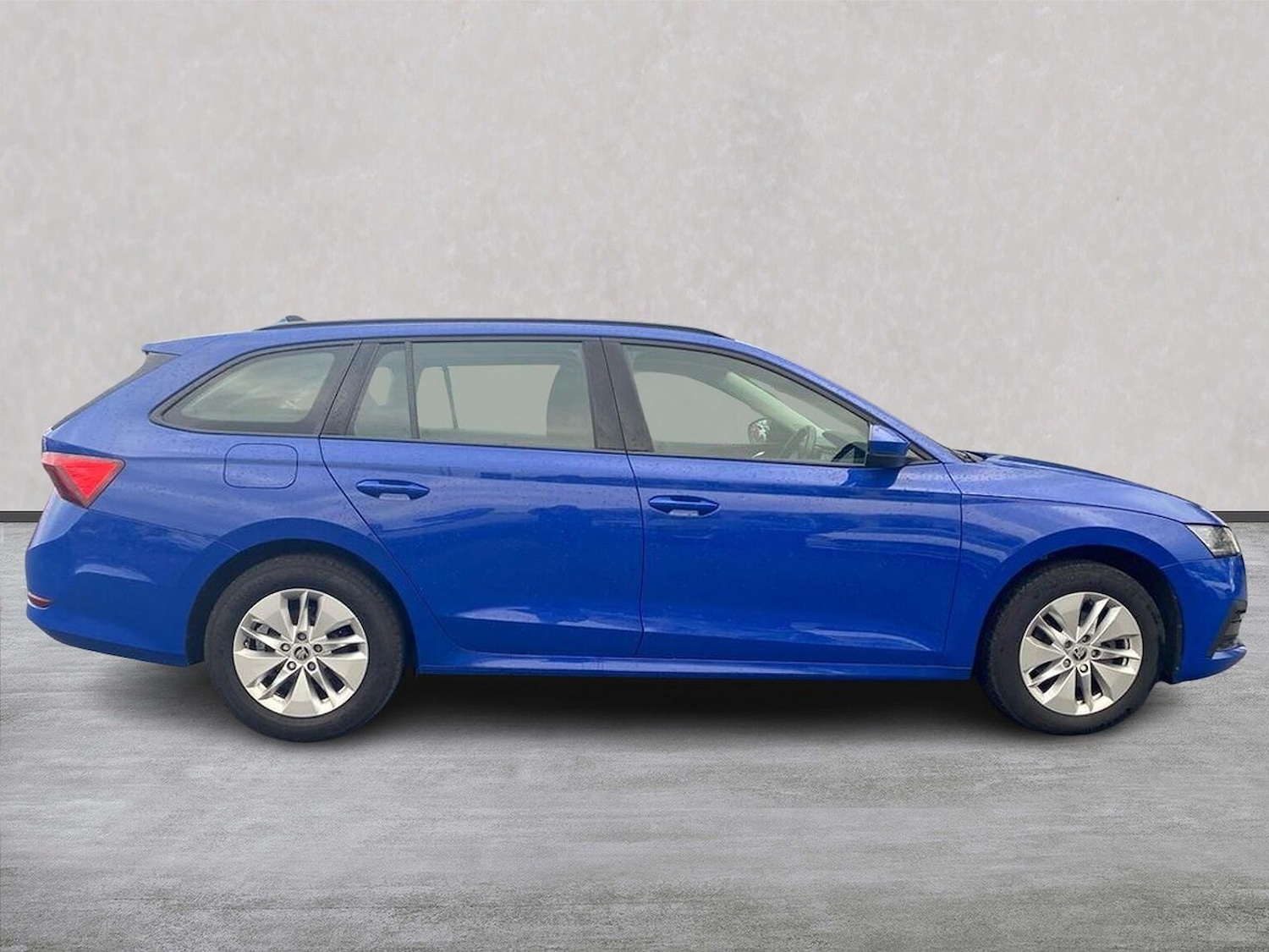 Used Skoda Octavia 2023 for sale - 77707405: Photo 3