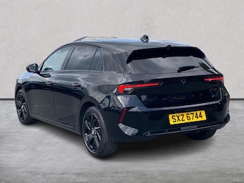 Used Vauxhall Astra 2023 for sale - 79463248: Photo