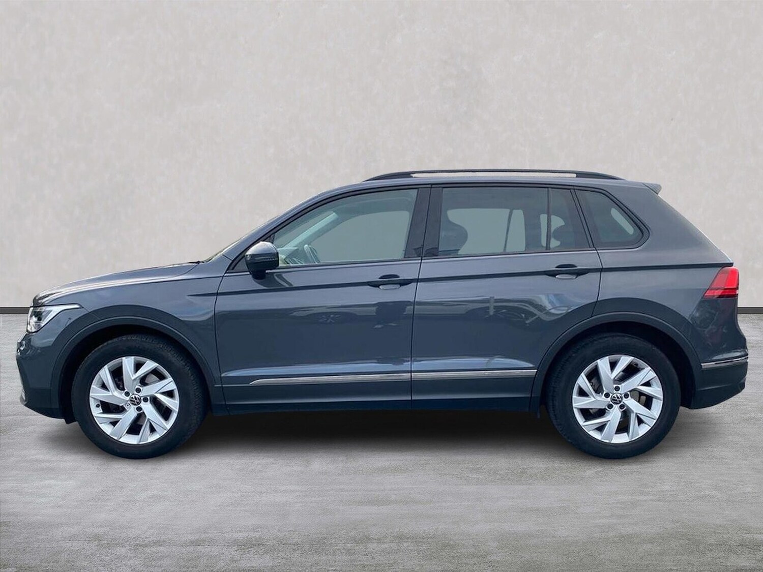 Used Volkswagen Tiguan 2021 for sale - 78193614: Photo 21