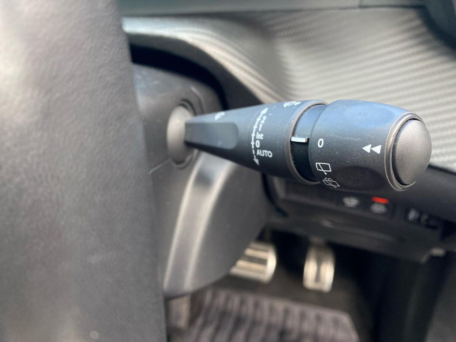 Used Peugeot 2008 2023 for sale - 78193632: Photo 30