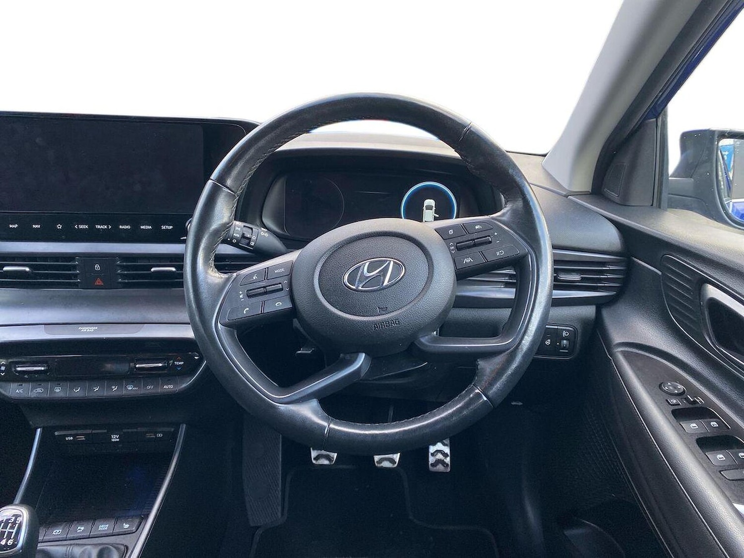 Used Hyundai BAYON 2022 for sale - 77629330: Photo 9