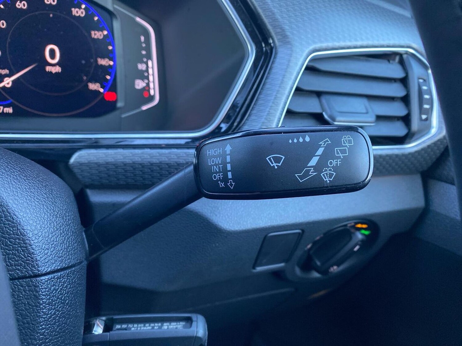 Used Volkswagen T-Cross 2022 for sale - 77488187: Photo 28