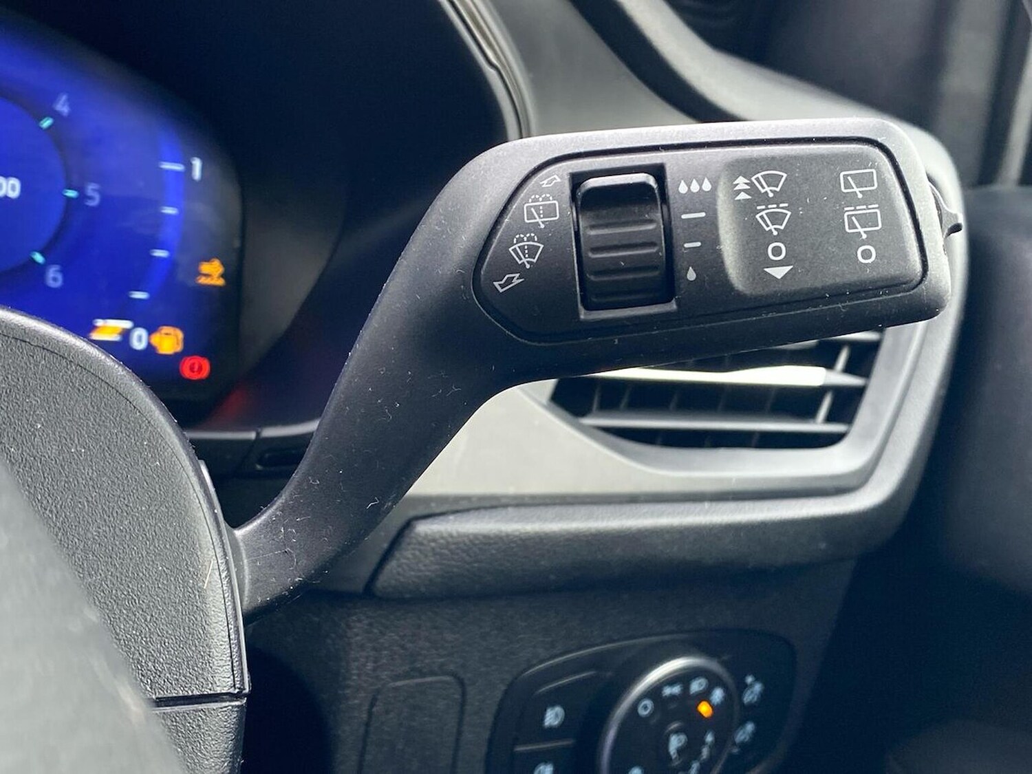 Used Ford Focus 2022 for sale - 76363363: Photo 28