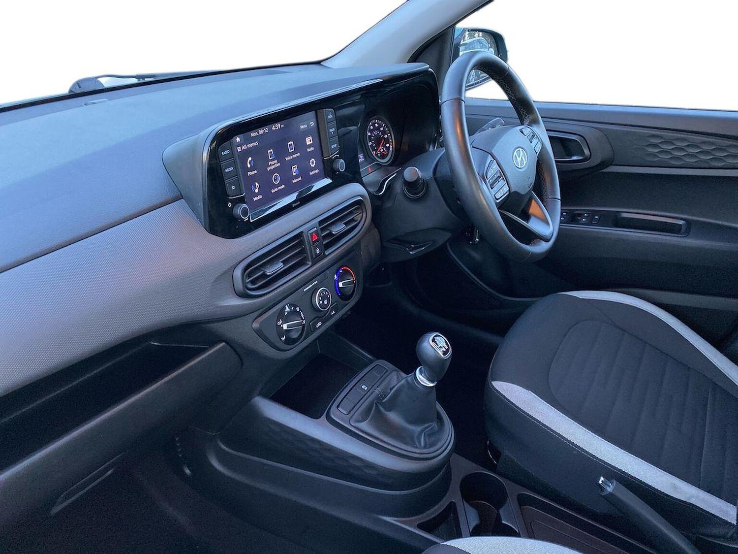 Used Hyundai i10 2022 for sale - 77707428: Photo 7